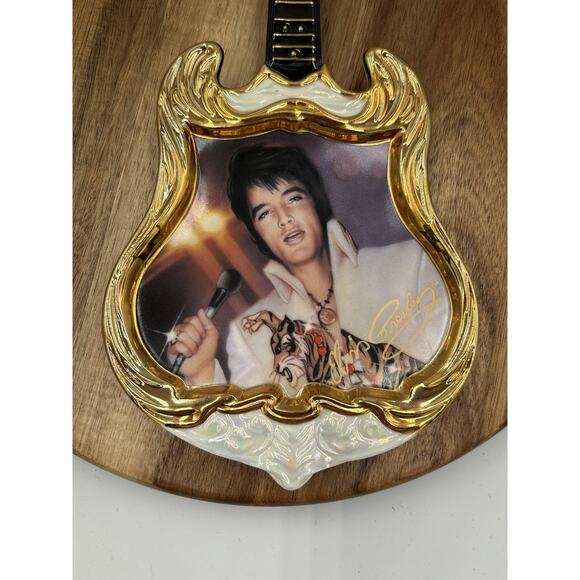 Vintage Bradford Exchange Elvis Presley Guitar Collector Plate 1992 TCB Gift - Picture 3 of 10
